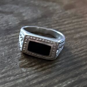 Vintage ONYX ring